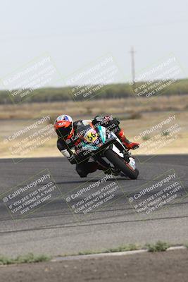 media/Sep-07-2024-Pacific Track Time (Sat) [[9bb89f5e83]]/A group/Phone Wall Paper 1000am/